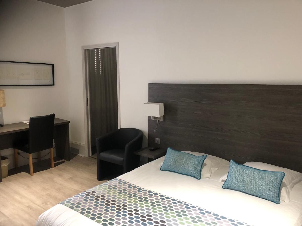 Hotel Montespan Bourbon-l'Archambault Ngoại thất bức ảnh