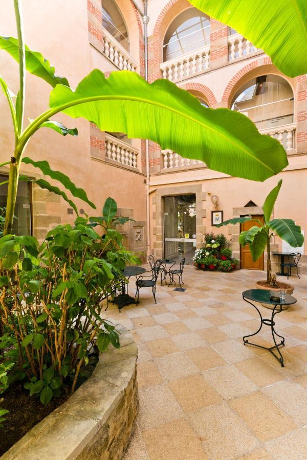 Hotel Montespan Bourbon-l'Archambault Ngoại thất bức ảnh