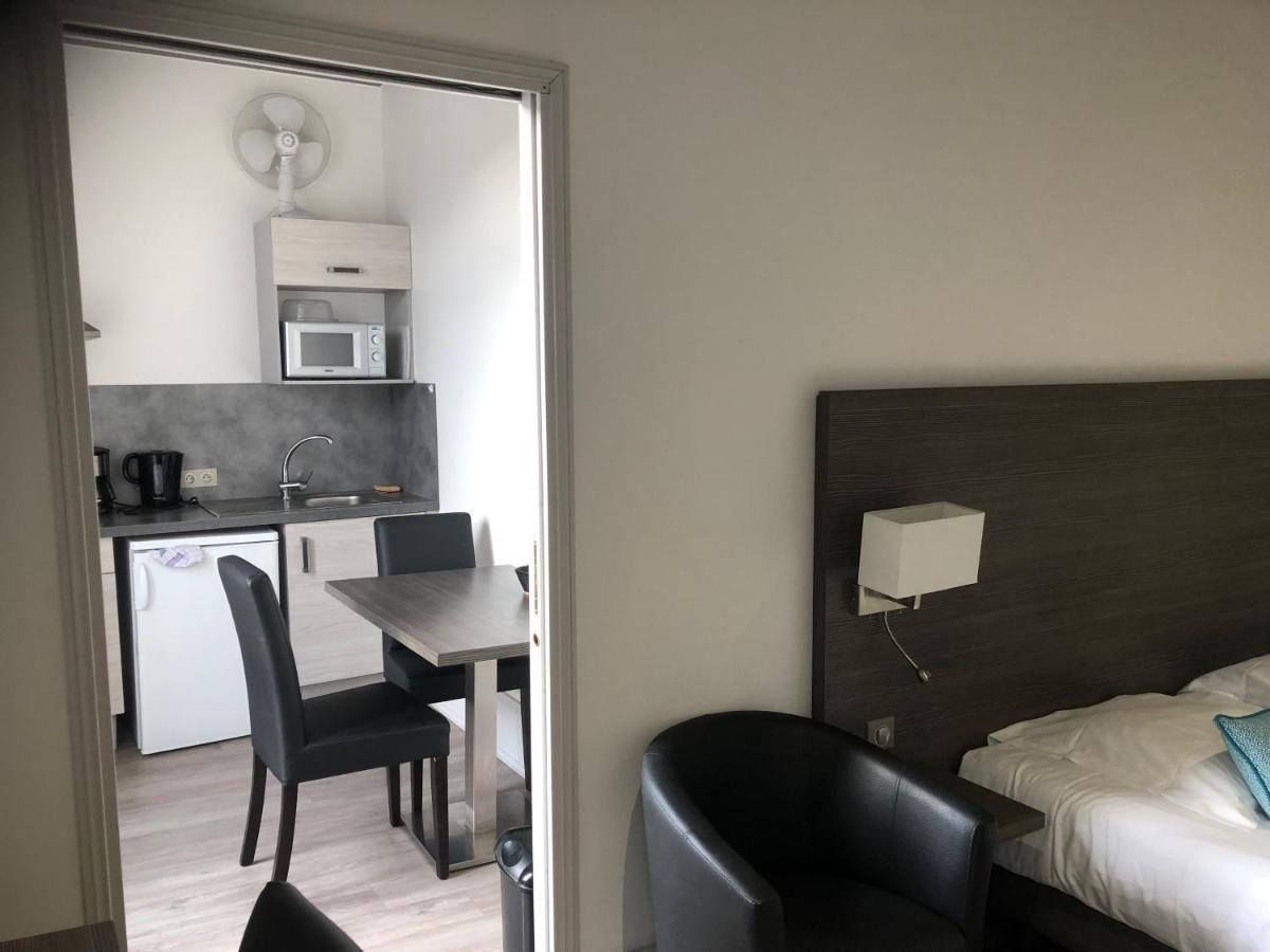 Hotel Montespan Bourbon-l'Archambault Ngoại thất bức ảnh